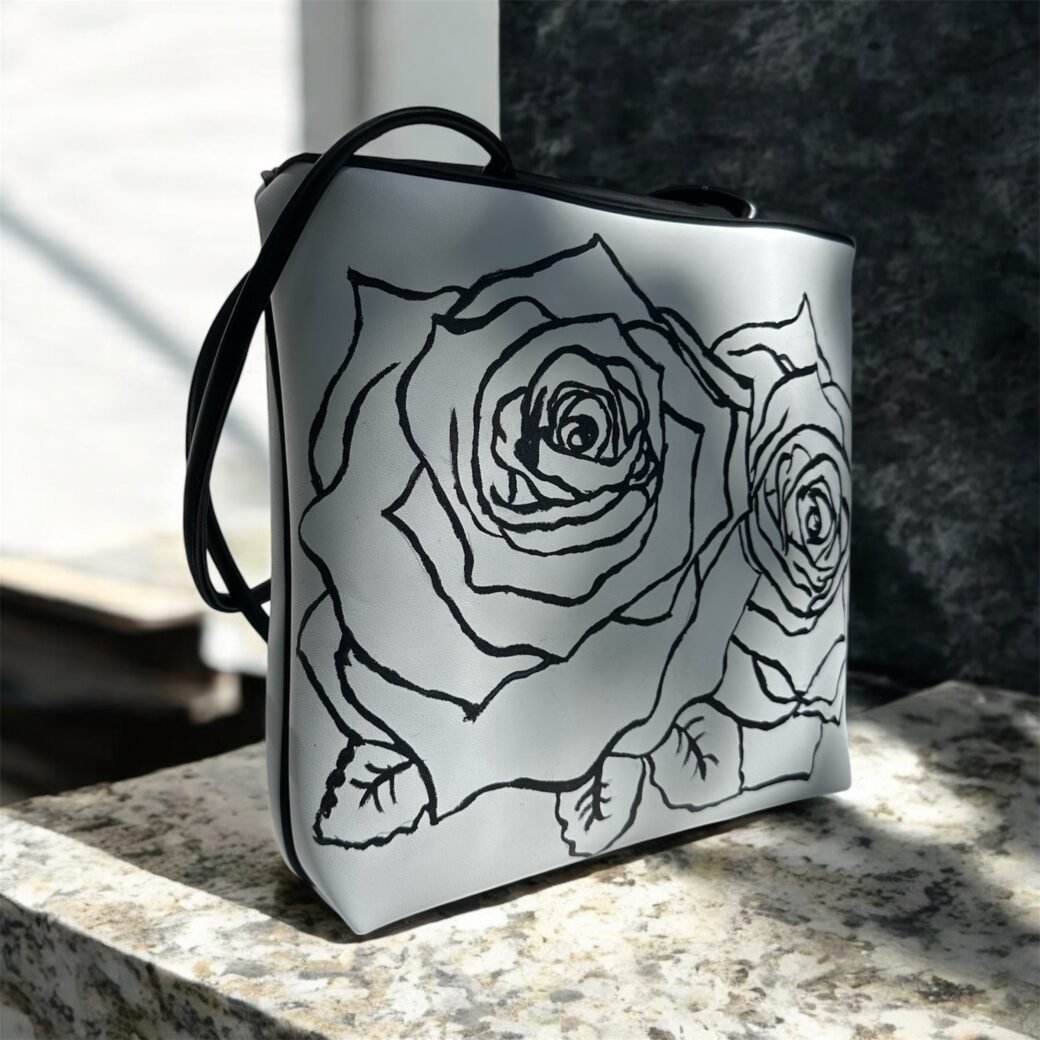 Roses Bii Bag